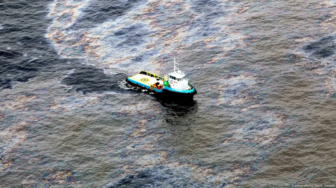 Derrame de petróleo no litoral de Cabinda preocupa ambientalistas